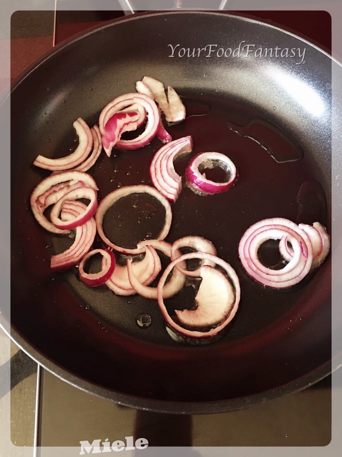 frying red onion for bruschetta con funghi recipe | yourFoodfantasy by meenu gupta