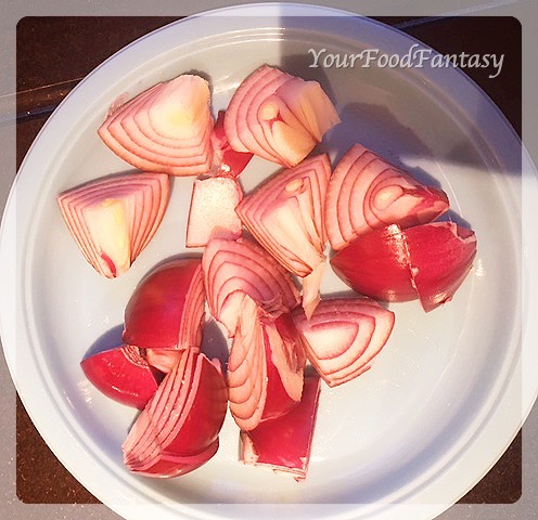 Onion Pieces for paneer tikka | paneer tikka recipe at your food fantasy