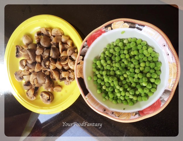 Peas and Mushroom | Matar Mushroom Recipe | YourFoodFantasy.com