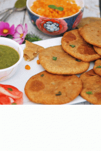 Aloo Ke Kachori - Kachori Recipe | Your Food Fantasy