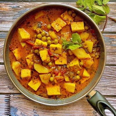 Aloo Matar Paneer Recipe | Your Food Fantasy
