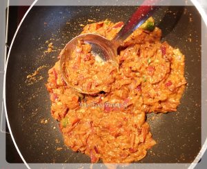 Gravy for dal makhni | Your Food Fantasy
