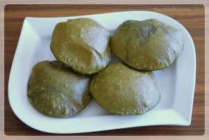 Palak Poori recipe at your food fantasy