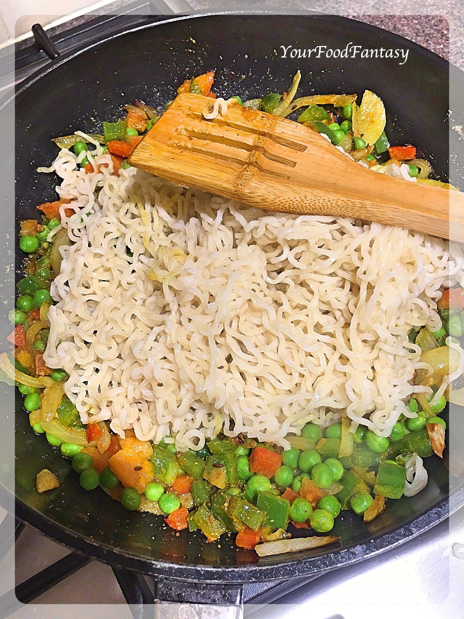 Mixing Maggi with Vegetables | Maggi Recipe | Your Food Fantasy