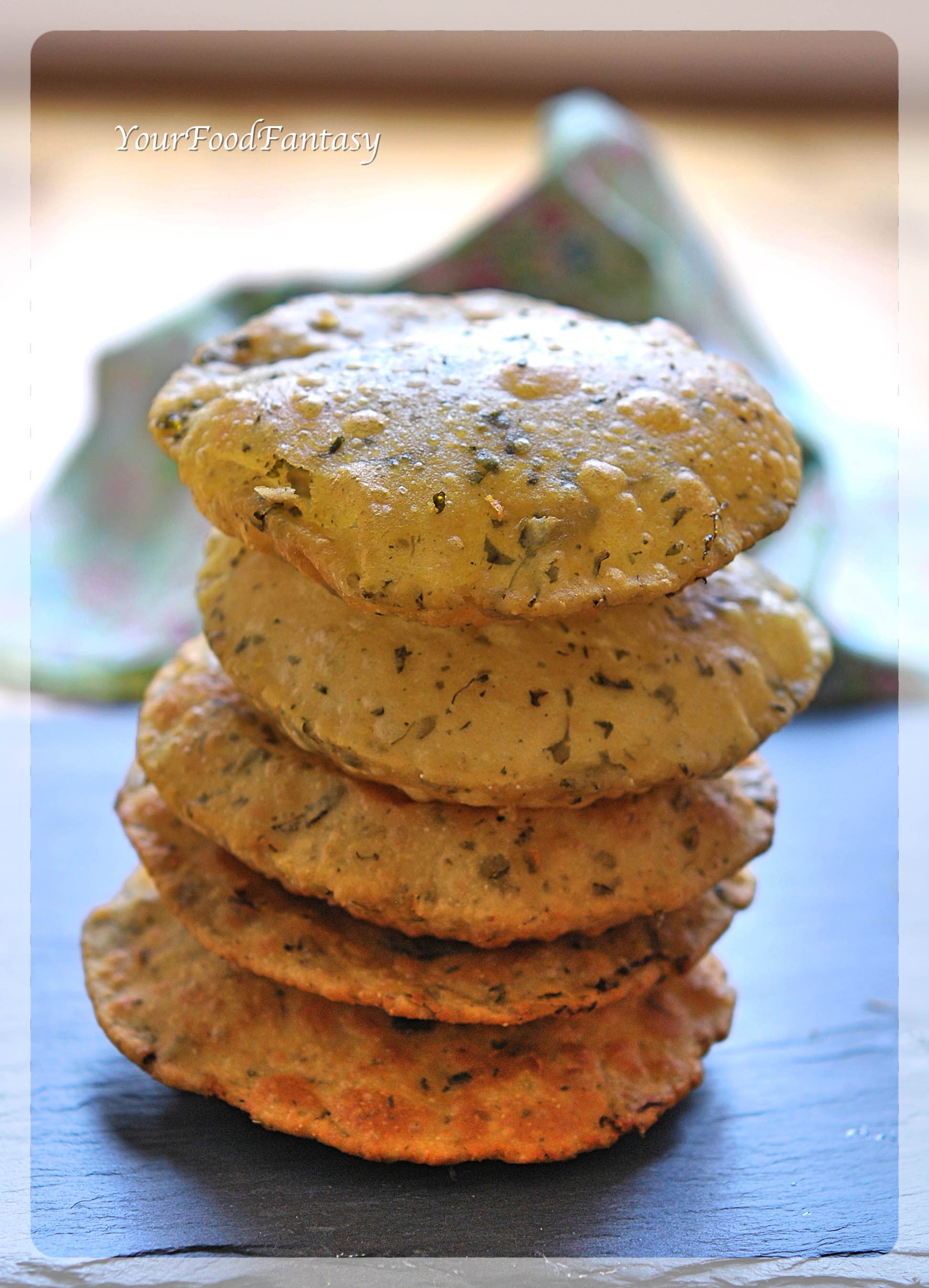 Methi Puri - Puri with Fenugreek Leaves | YourFoodFantasy.com