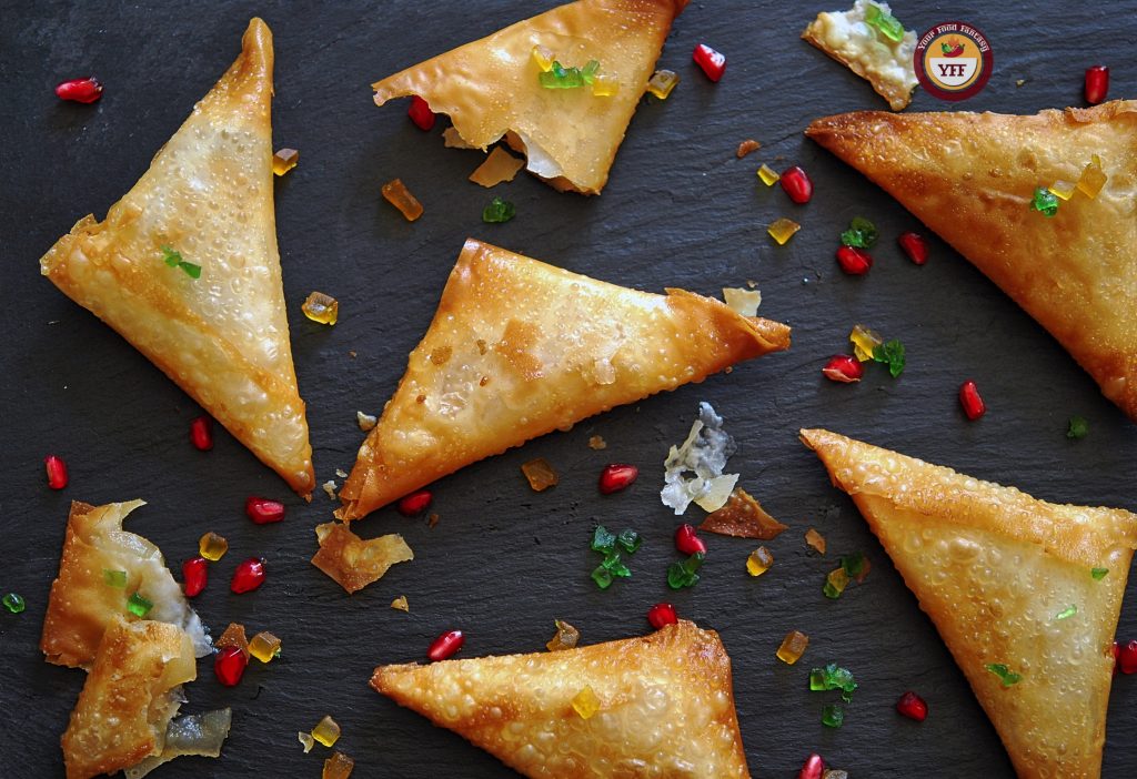 Apple Pie Samosa - Apple Recipes | Your Food Fantasy