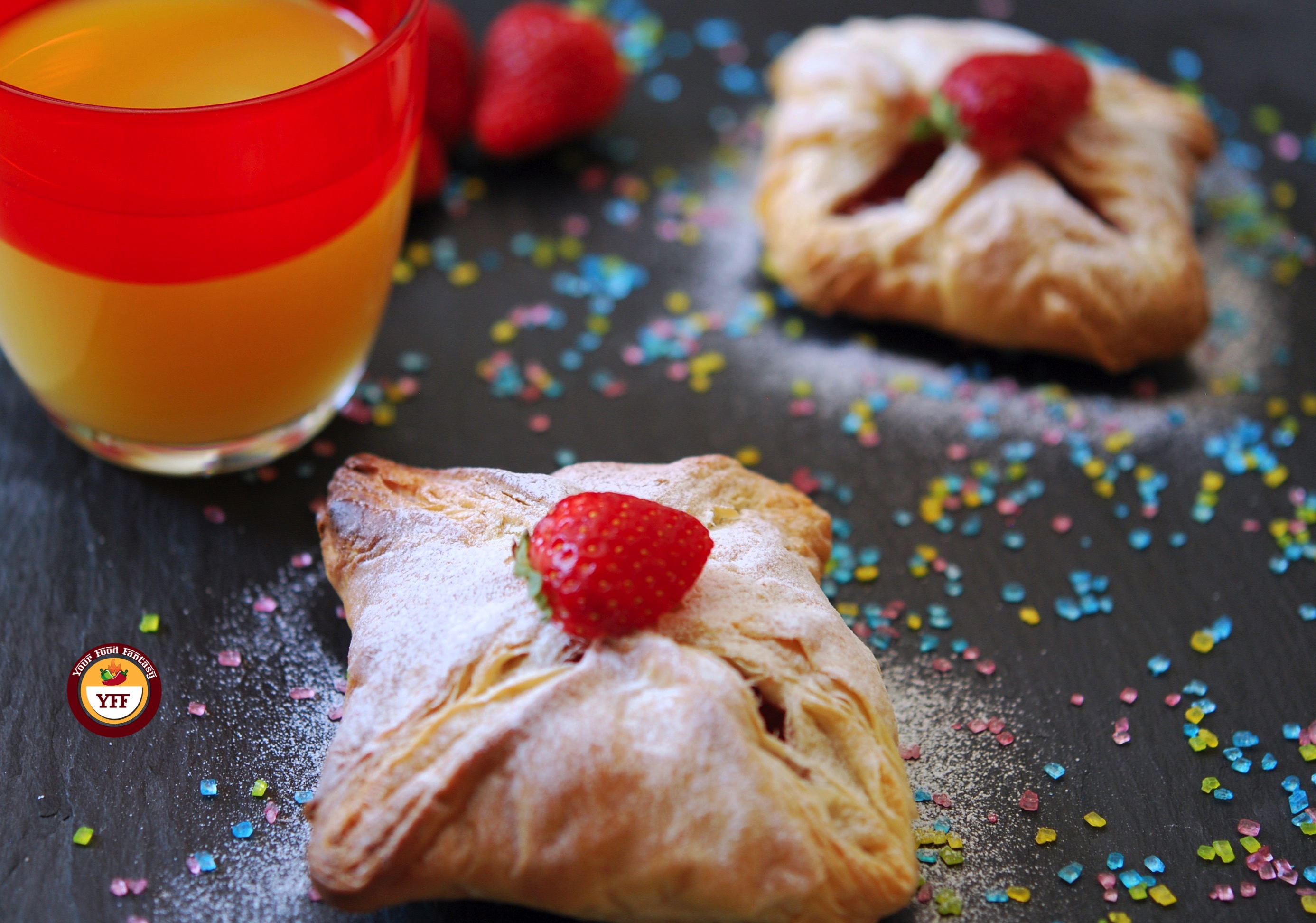 Apple & Strawberry Parcels | Apple recipes | YourFoodFantasy.com